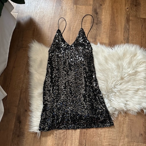 LULU’S Force Of Fashion Black Backless Sequin Mini Dress - Picture 7 of 8